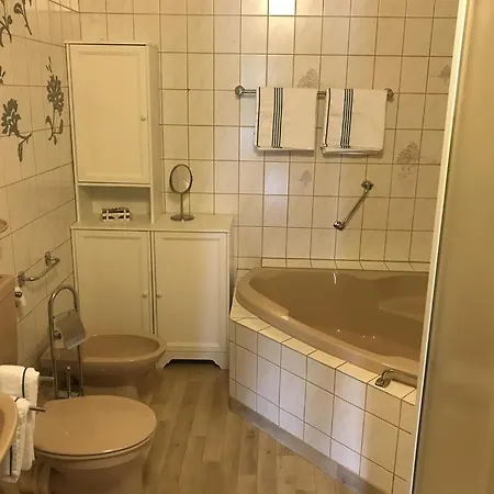 Ferienwohnungen Kutscherschaenke Bad Zwischenahn Exterior photo